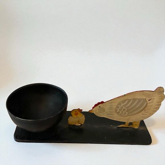 Vintage Metal Hand Painted Bunny Chicken Egg Holders Primitive Style Farm Animal - Picture 5 of 9